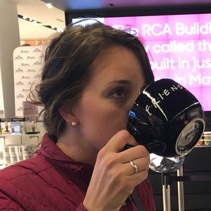 Meet your Posher, Melissa